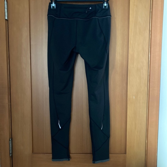 Patagonia Peak Mission Black Thermal Tights - Women's XS - Picture 7 of 9